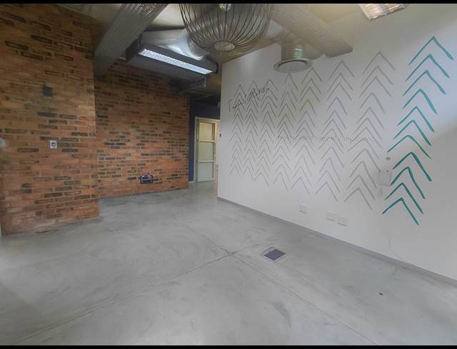 440M² OFFICE TO LET IN BRYANSTON